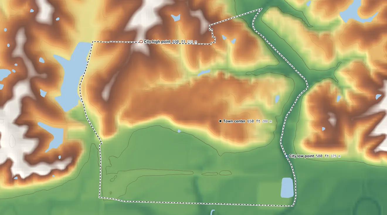 Topographic elevation map of New Franklin, Missouri, shaded from 580 ft on the southeast side to 690 ft on the northwest side