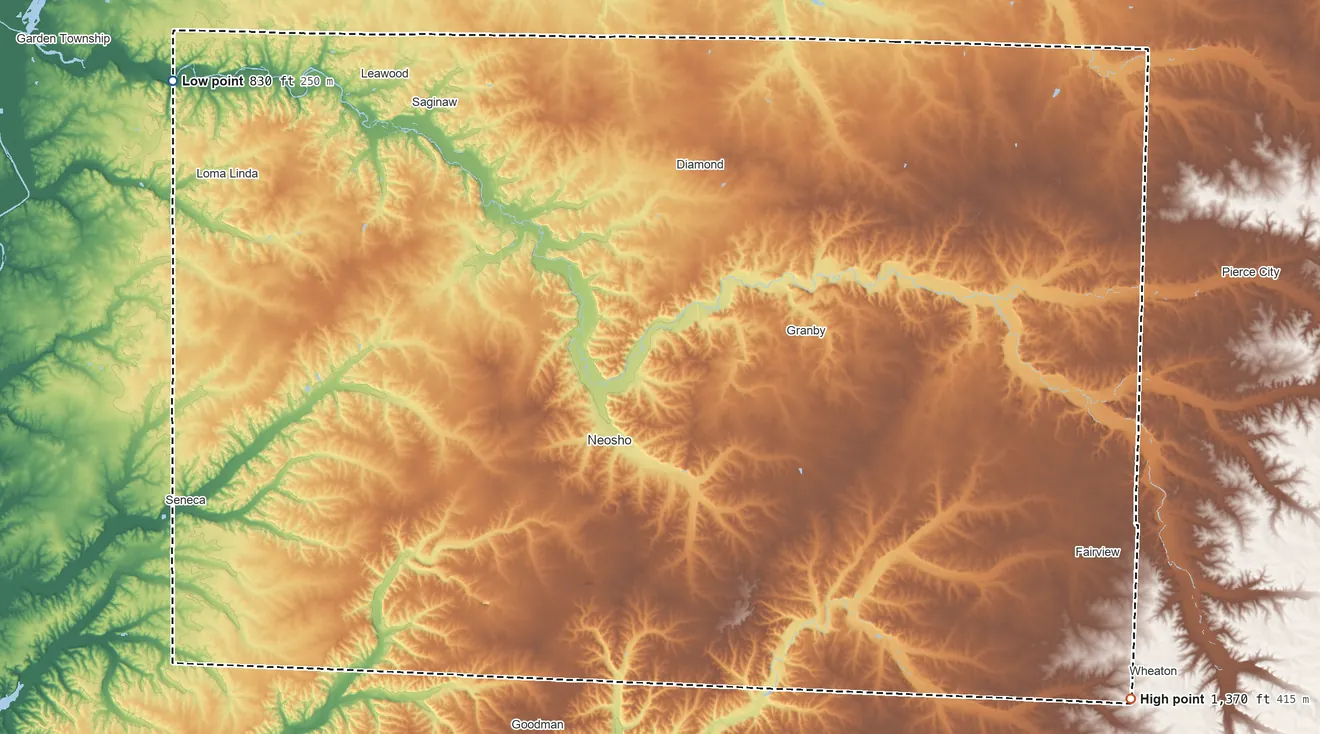 Topographic elevation map of Newton County, Missouri, shaded from 830 ft on the northwest side to 1,370 ft on the southeast side