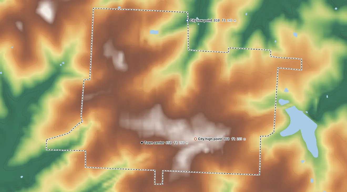 Topographic elevation map of Slater, Missouri, shaded from 810 ft on the north side to 860 ft on the east side