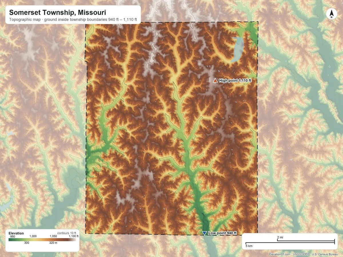 Topographic elevation map of Somerset Township, Missouri, shaded from 940 ft on the south side to 1,110 ft on the northeast side