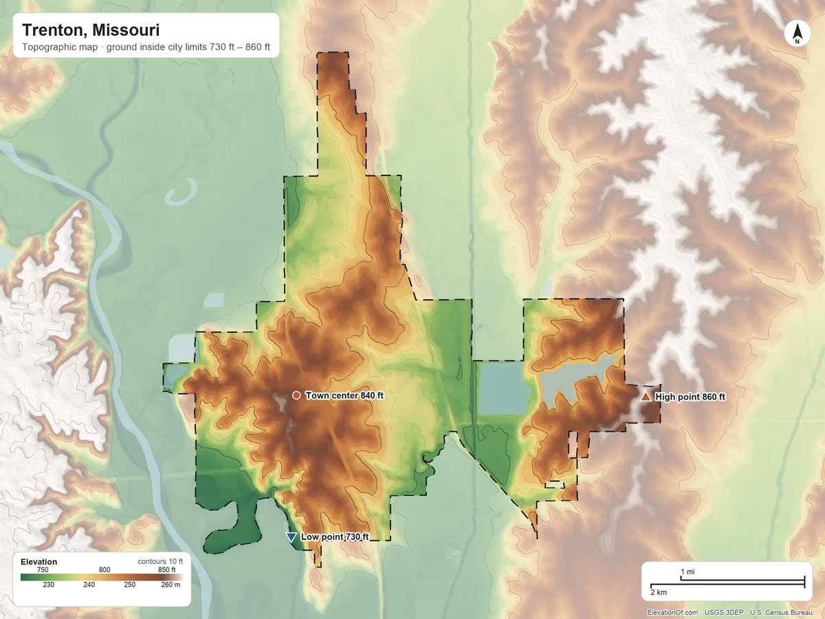 Topographic elevation map of Trenton, Missouri, shaded from 730 ft on the south side to 860 ft on the east side