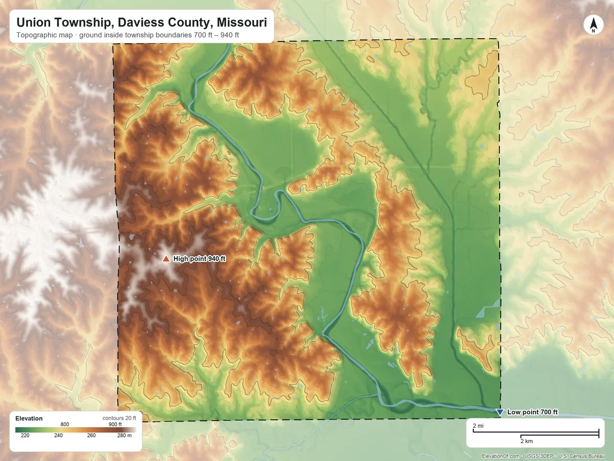 Topographic elevation map of Union Township, Daviess County, Missouri, shaded from 700 ft on the southeast side to 940 ft near the middle