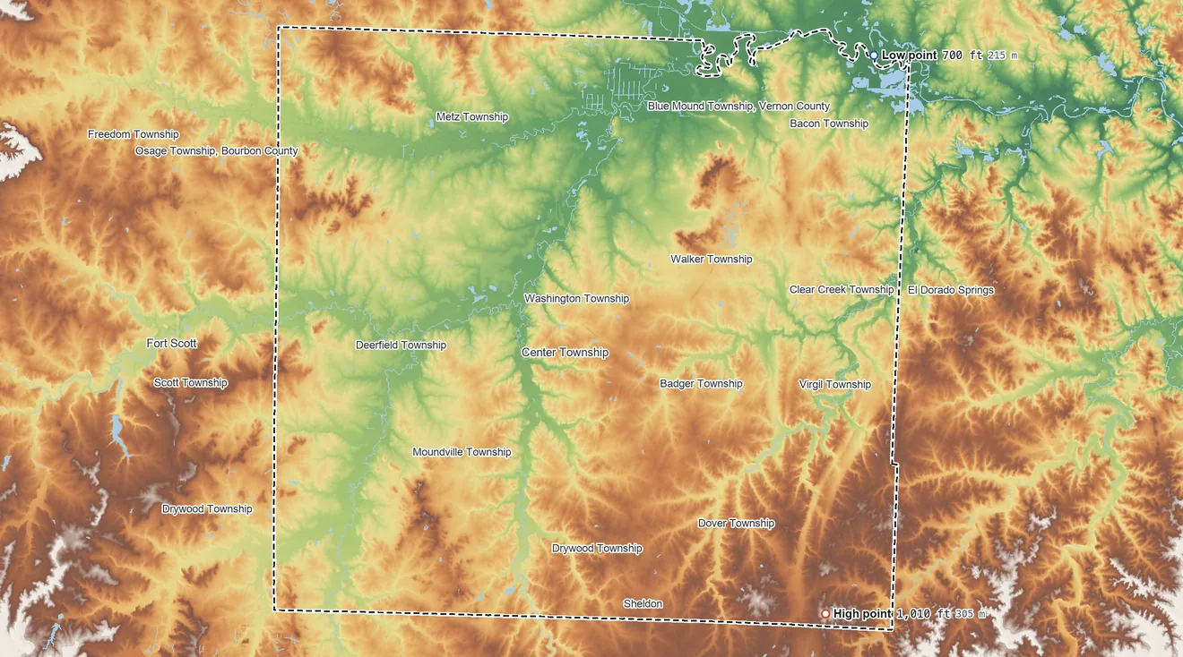 Topographic elevation map of Vernon County, Missouri, shaded from 700 ft on the northeast side to 1,010 ft on the southeast side