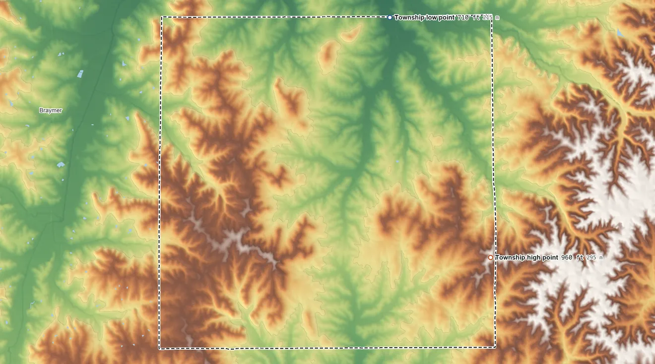Topographic elevation map of Washington Township, Carroll County, Missouri, shaded from 710 ft on the northeast side to 960 ft on the east side