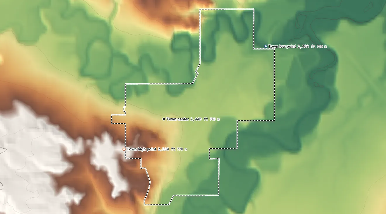Topographic elevation map of Circle, Montana, shaded from 2,400 ft on the northeast side to 2,530 ft on the southwest side