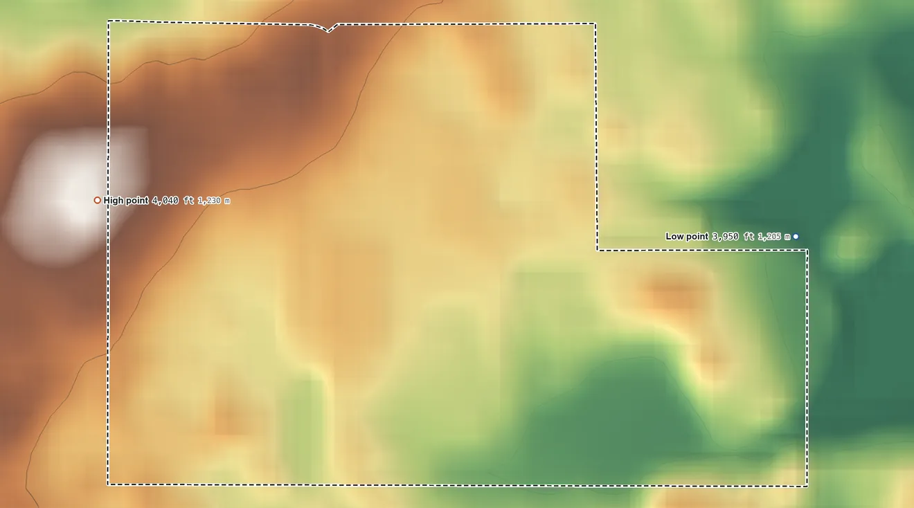 Topographic elevation map of Rimrock Colony, Montana, shaded from 3,950 ft on the east side to 4,040 ft on the west side