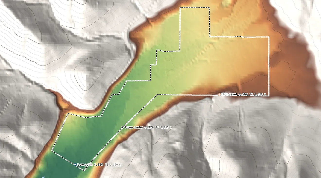 Topographic elevation map of Snowslip, Montana, shaded from 4,340 ft on the southwest side to 4,560 ft at the foot of the Flathead Range