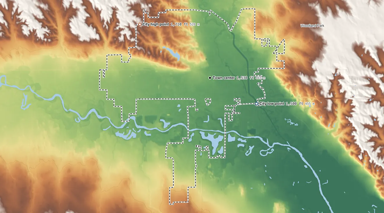 Topographic elevation map of Norfolk, Nebraska, shaded from 1,500 ft on the southeast side to 1,710 ft on the northwest side