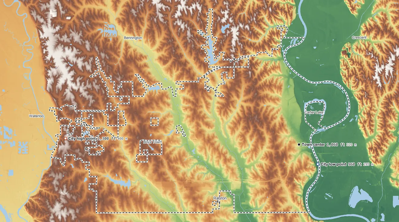 Topographic elevation map of Omaha, Nebraska, shaded from 960 ft near the middle to 1,300 ft on the west side