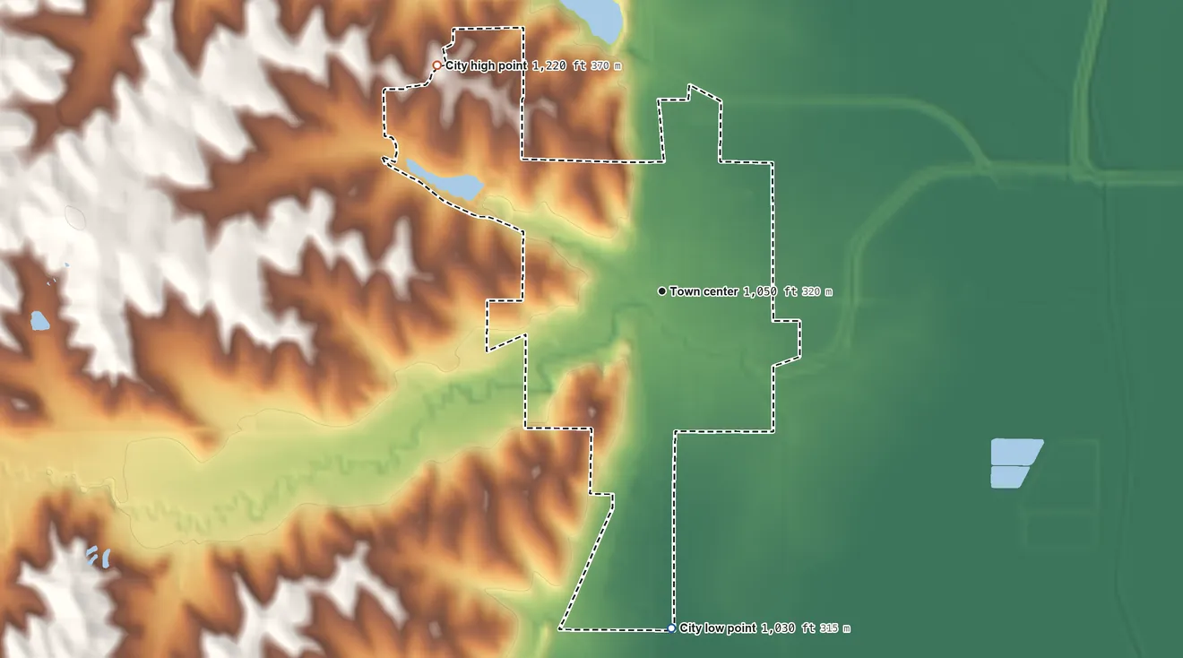 Topographic elevation map of Tekamah, Nebraska, shaded from 1,030 ft on the south side to 1,220 ft on the northwest side