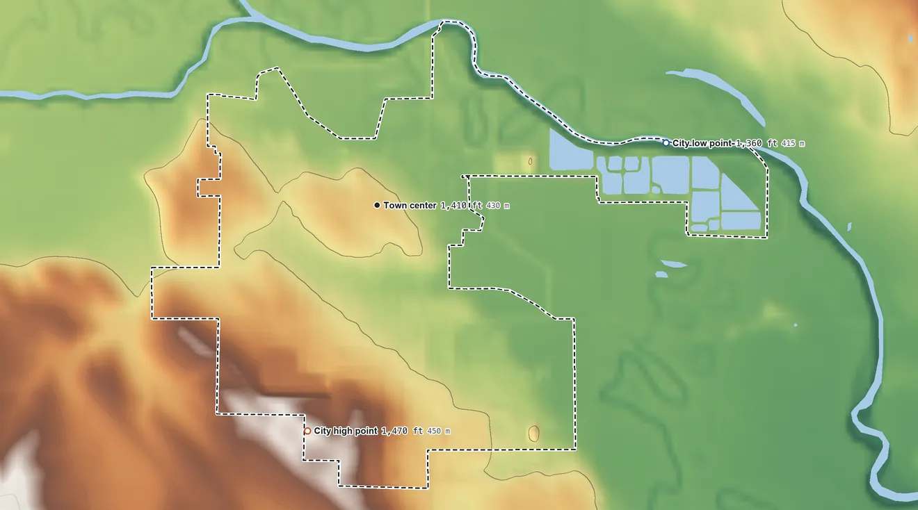 Topographic elevation map of Wakefield, Nebraska, shaded from 1,360 ft on the east side to 1,470 ft on the south side