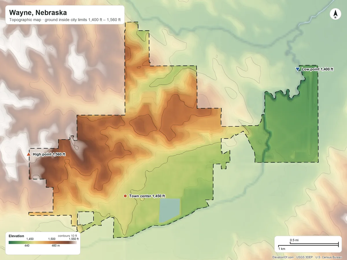 Topographic elevation map of Wayne, Nebraska, shaded from 1,400 ft on the northeast side to 1,560 ft on the northwest side