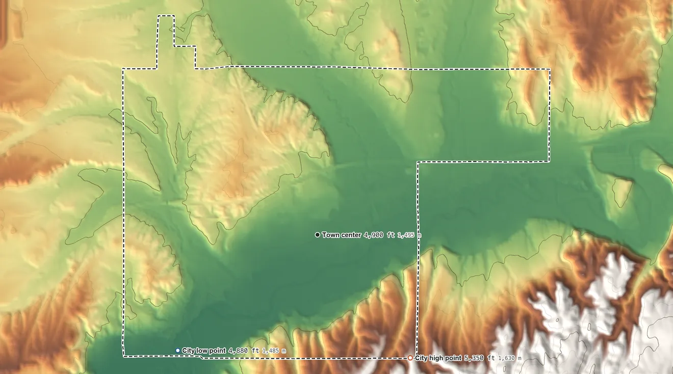 Topographic elevation map of Carlin, Nevada, shaded from 4,880 ft on the southwest side to 5,350 ft at the foot of the Piñon Range