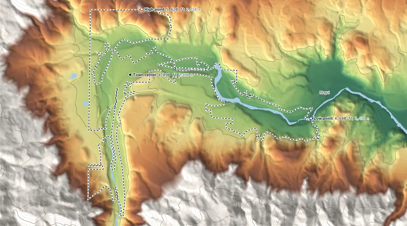 Topographic elevation map of Verdi, Nevada, shaded from 4,680 ft on the east side to 5,620 ft at the foot of the Carson Range