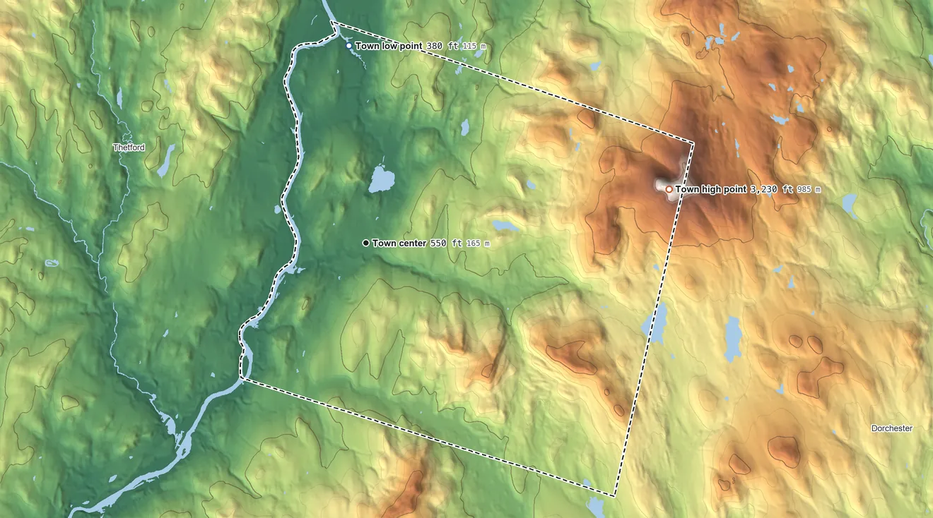 Topographic elevation map of Lyme, New Hampshire, shaded from 380 ft on the north side to 3,230 ft on Smarts Mountain