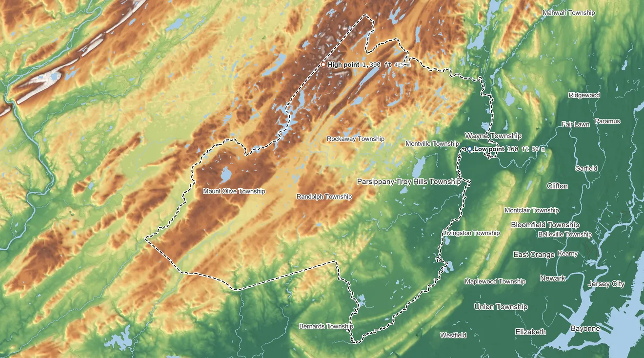 Topographic elevation map of Morris County, New Jersey, shaded from 160 ft on the east side to 1,390 ft on the north side
