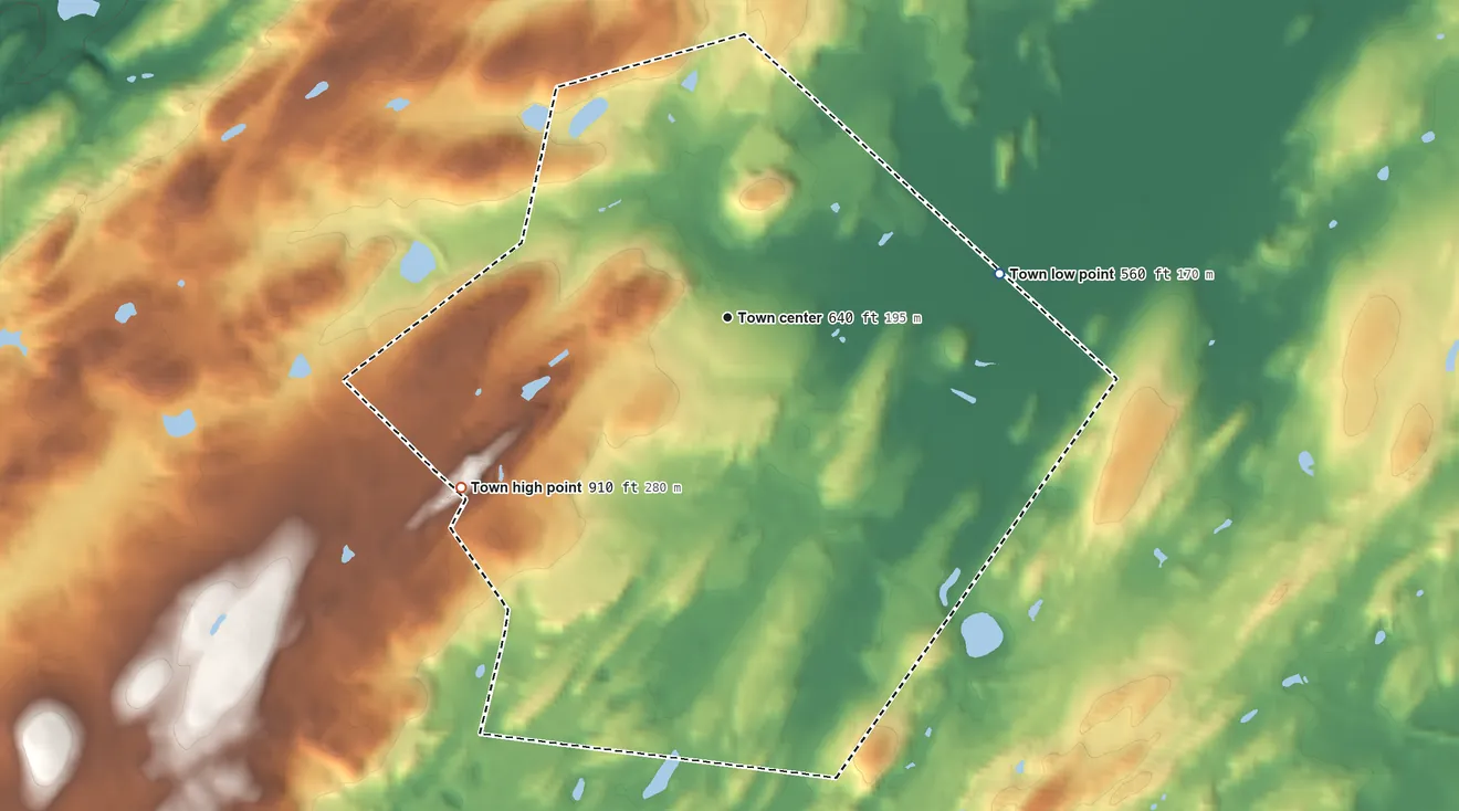 Topographic elevation map of Newton, New Jersey, shaded from 560 ft on the east side to 910 ft on the southwest side