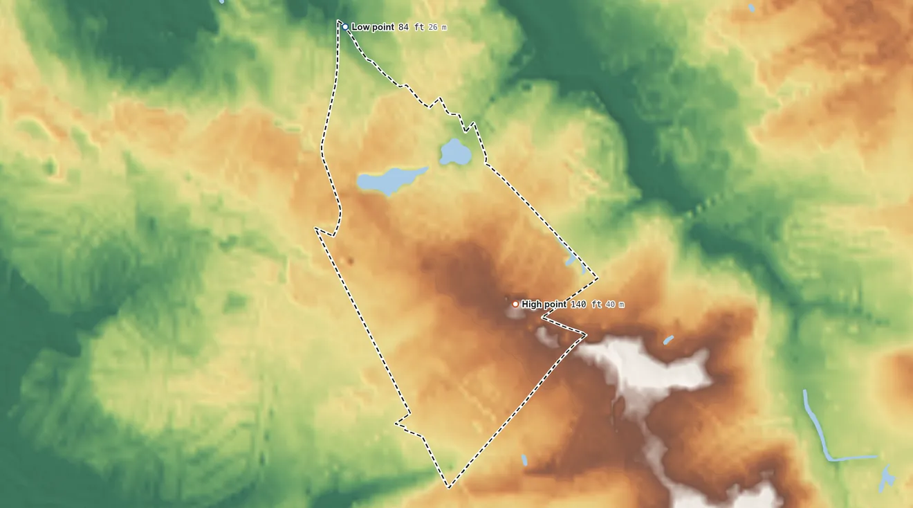Topographic elevation map of Robbinsville Center, New Jersey, shaded from 84 ft on the northwest side to 140 ft on the southeast side