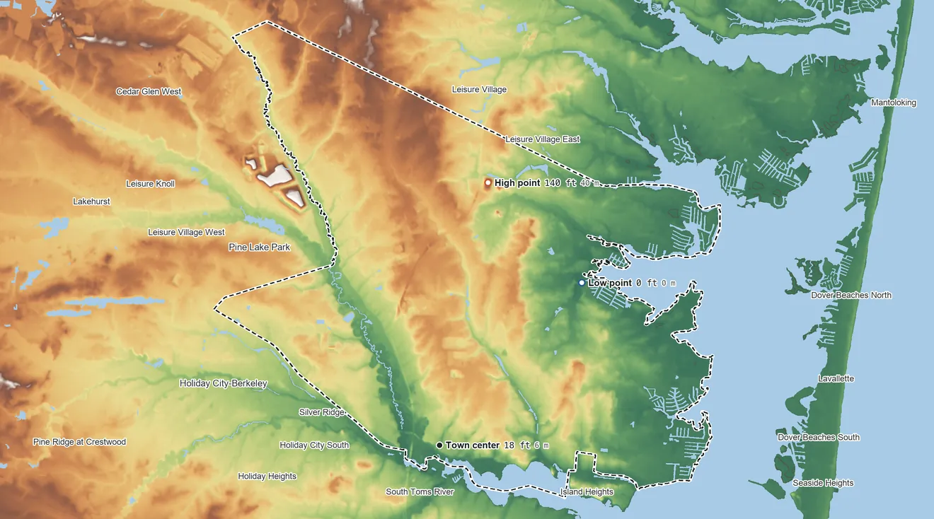 Topographic elevation map of Toms River, New Jersey, shaded from sea level level on Silver Bay to 140 ft on the north side