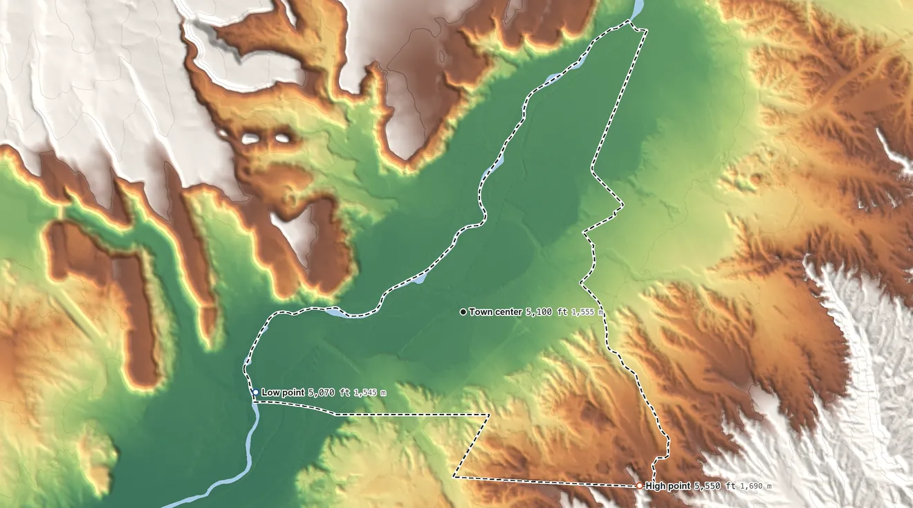 Topographic elevation map of Algodones, New Mexico, shaded from 5,070 ft on the west side to 5,550 ft at the foot of the Sandia Mountains