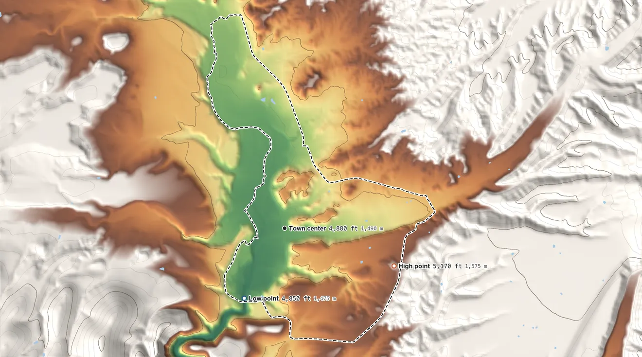 Topographic elevation map of Alma, New Mexico, shaded from 4,850 ft on the southwest side to 5,170 ft at the foot of the Sierra Aguilada