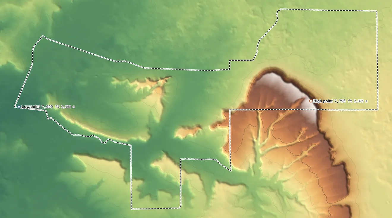 Topographic elevation map of El Morro Valley, New Mexico, shaded from 7,090 ft on the west side to 7,790 ft on the east side
