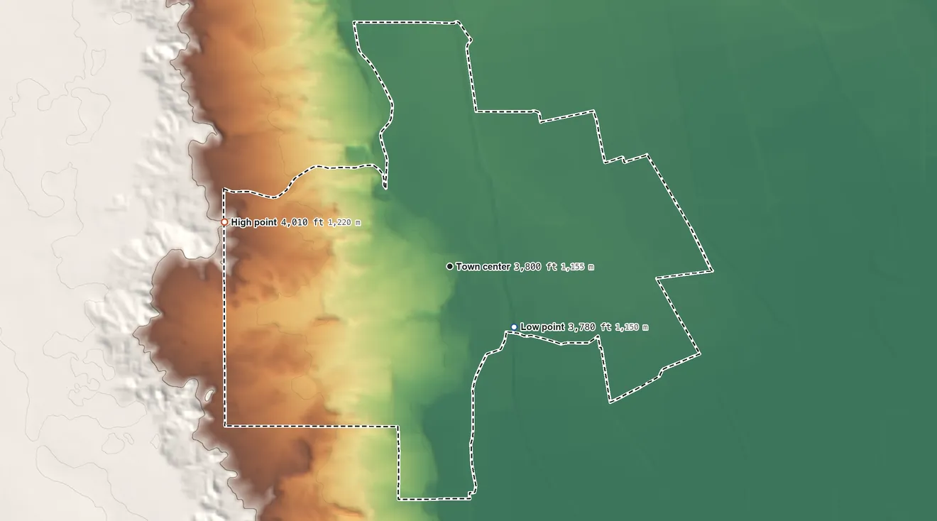 Topographic elevation map of La Union, New Mexico, shaded from 3,780 ft on the southeast side to 4,010 ft on the west side