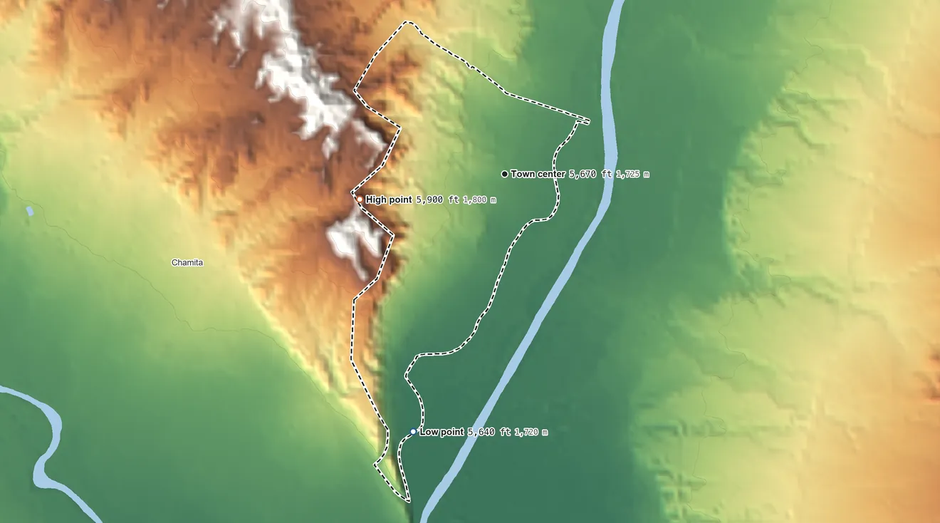 Topographic elevation map of Pueblito, New Mexico, shaded from 5,640 ft on the south side to 5,900 ft on the west side