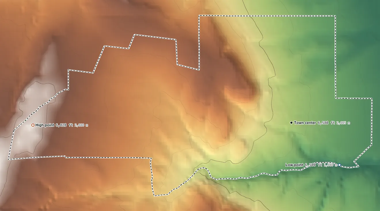 Topographic elevation map of Punta de Agua, New Mexico, shaded from 6,500 ft on the southeast side to 6,820 ft on the west side