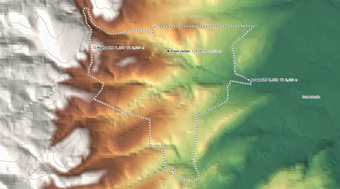 Topographic elevation map of Sandia Park, New Mexico, shaded from 6,920 ft on the east side to 7,350 ft at the foot of the Sandia Mountains
