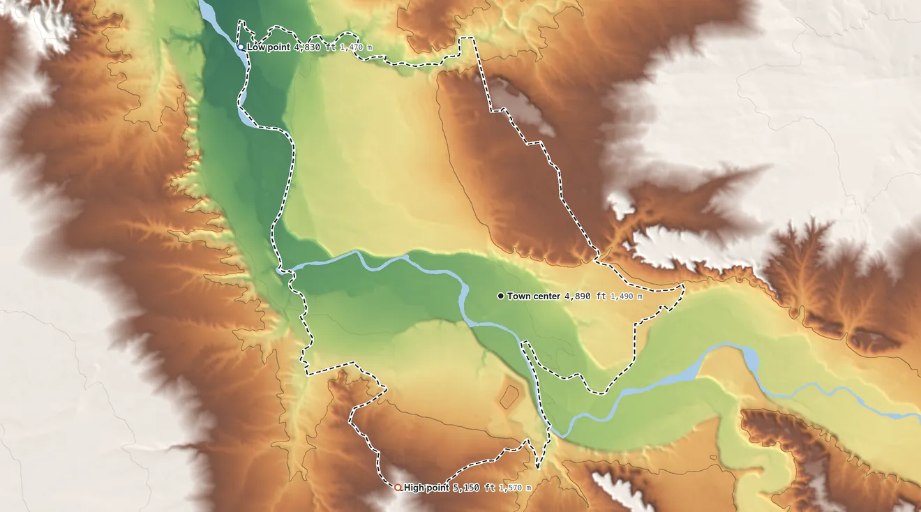 Topographic elevation map of Shiprock, New Mexico, shaded from 4,830 ft on the northwest side to 5,150 ft on the southwest side