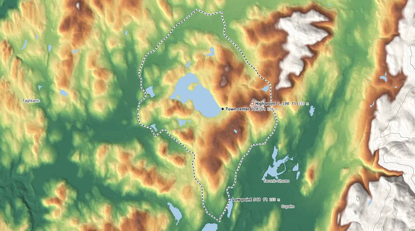 Topographic elevation map of Copake Lake, New York, shaded from 540 ft on the south side to 1,100 ft on Center Hill