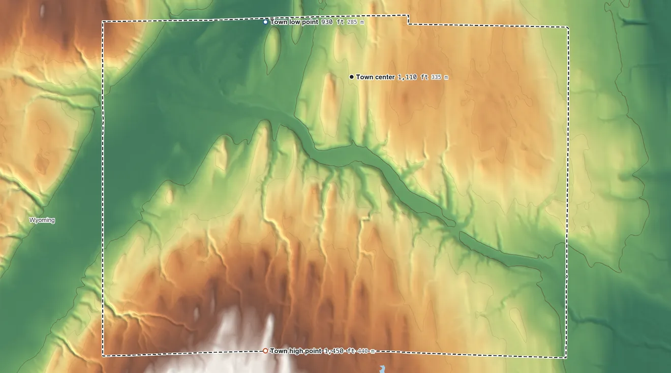 Topographic elevation map of Covington, New York, shaded from 930 ft on the northwest side to 1,450 ft on the south side