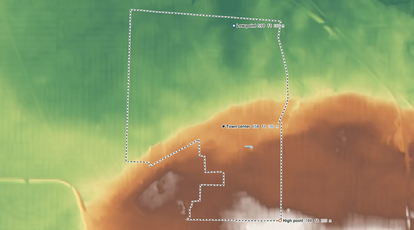 Topographic elevation map of Eggertsville, New York, shaded from 590 ft on the north side to 700 ft on the southeast side