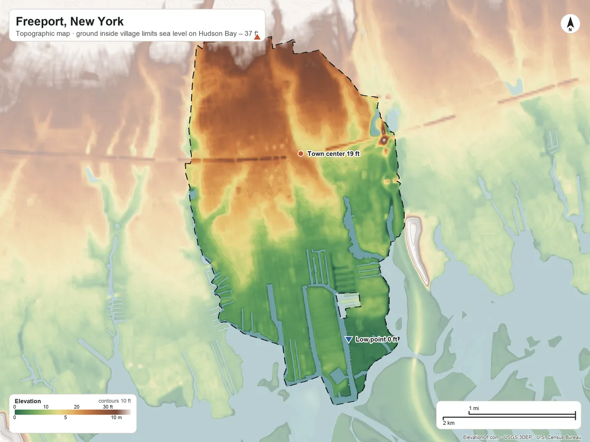 Topographic elevation map of Freeport, New York, shaded from sea level level on Hudson Bay to 37 ft on the north side