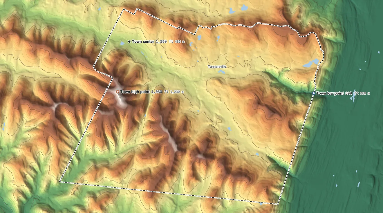 Topographic elevation map of Hunter, New York, shaded from 690 ft on the east side to 4,028 ft on Hunter Mountain