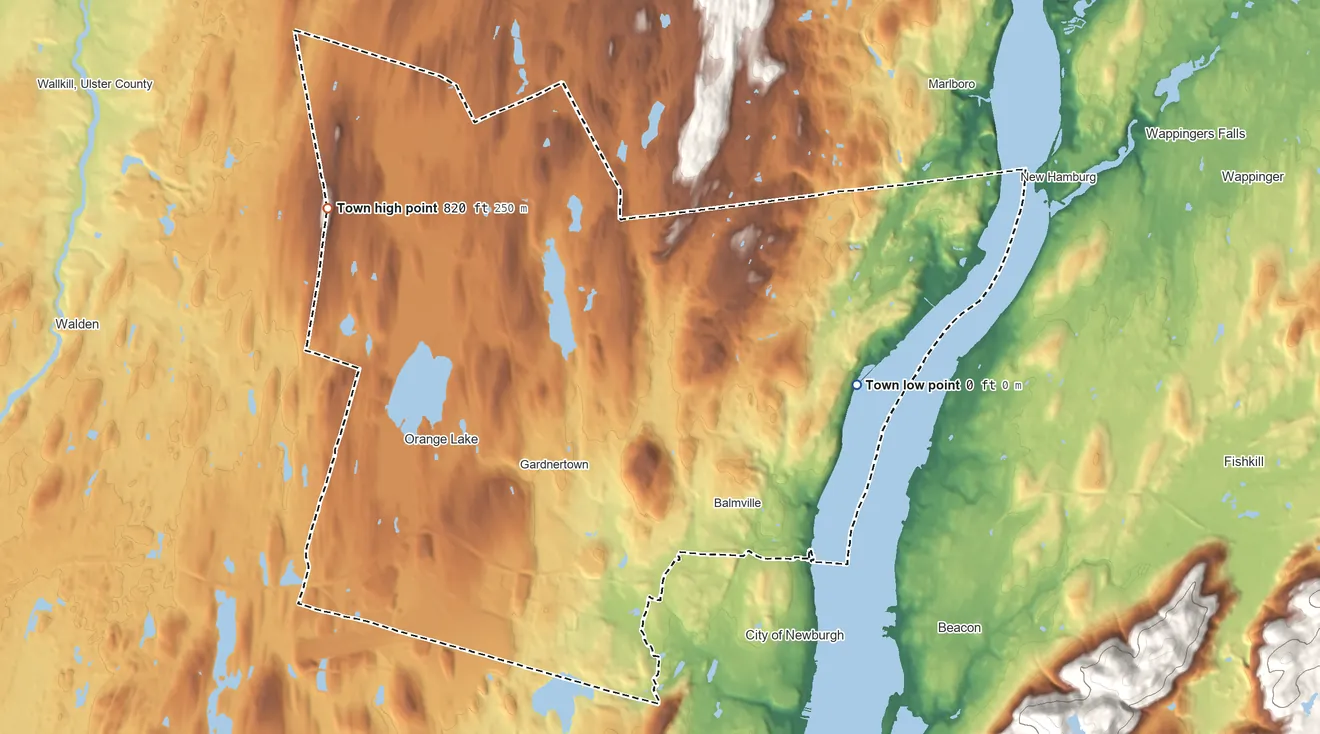 Topographic elevation map of Newburgh, New York, shaded from 0 ft on the east side to 820 ft on the northwest side