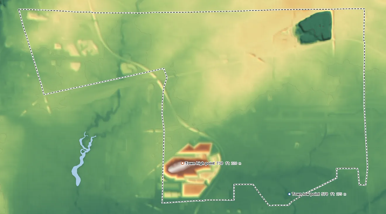 Topographic elevation map of Niagara, New York, shaded from 570 ft on the southeast side to 730 ft on the southwest side