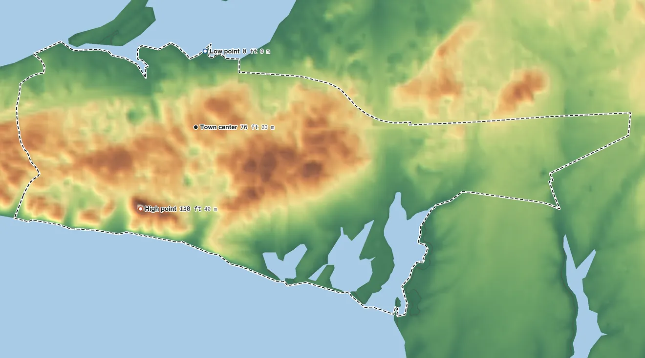 Topographic elevation map of Shinnecock Hills, New York, shaded from 0 ft on the north side to 130 ft on the southwest side