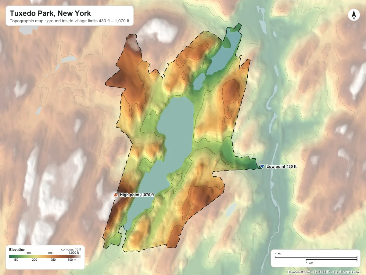 Topographic elevation map of Tuxedo Park, New York, shaded from 430 ft on the southeast side to 1,070 ft on the southwest edge, below higher ground just outside
