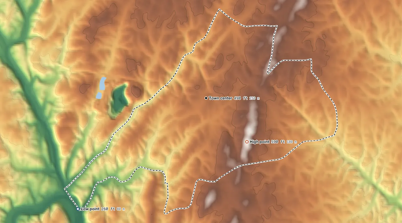 Topographic elevation map of Aquadale, North Carolina, shaded from 260 ft on the southwest side to 590 ft on the southeast side