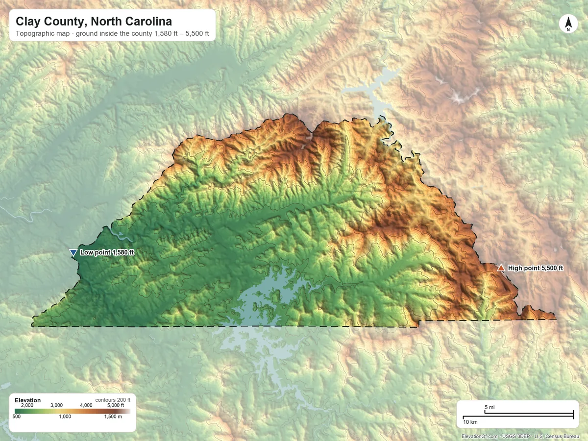Topographic elevation map of Clay County, North Carolina, shaded from 1,580 ft on the west side to 5,500 ft on Deadening Knob