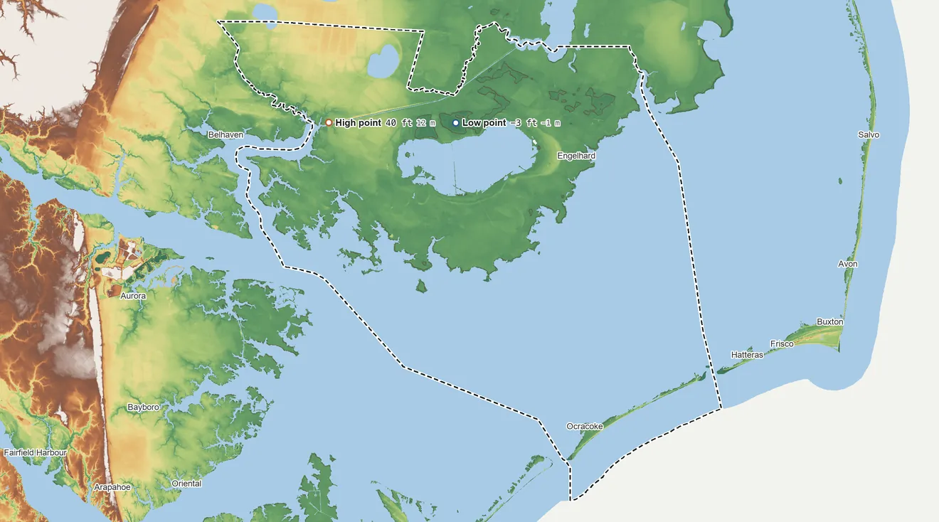 Topographic elevation map of Hyde County, North Carolina, shaded from 3 ft below sea level on the north side to 40 ft on the northwest side