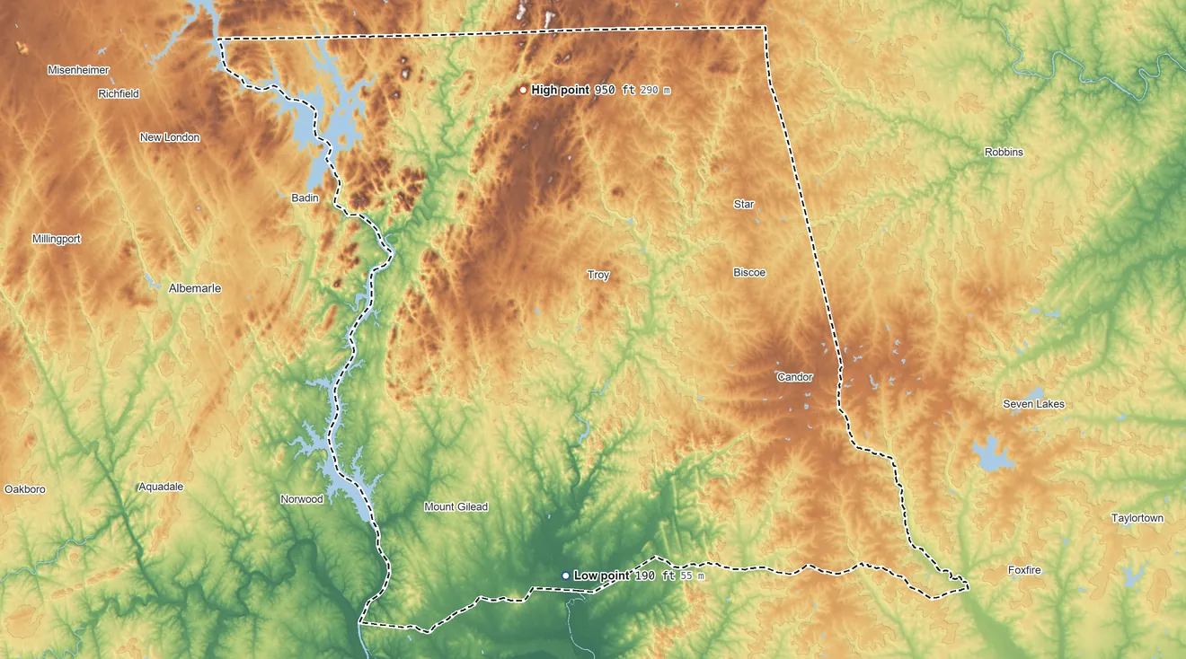 Topographic elevation map of Montgomery County, North Carolina, shaded from 190 ft on the south side to 950 ft on Dark Mountain