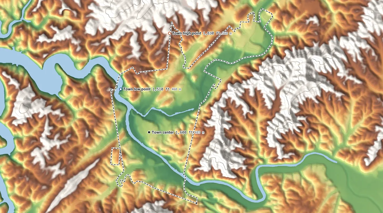 Topographic elevation map of Murphy, North Carolina, shaded from 1,510 ft on the northwest side to 1,830 ft at the foot of the Unicoi Mountains