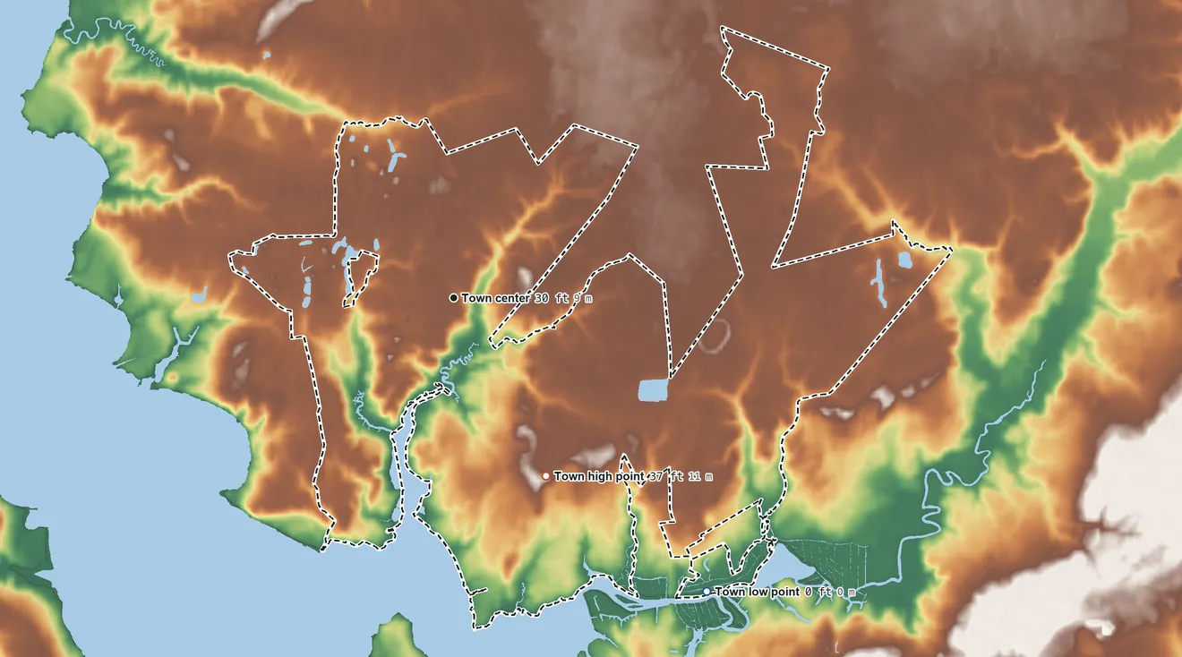 Topographic elevation map of Peletier, North Carolina, shaded from 0 ft on the southeast side to 37 ft on the southeast side