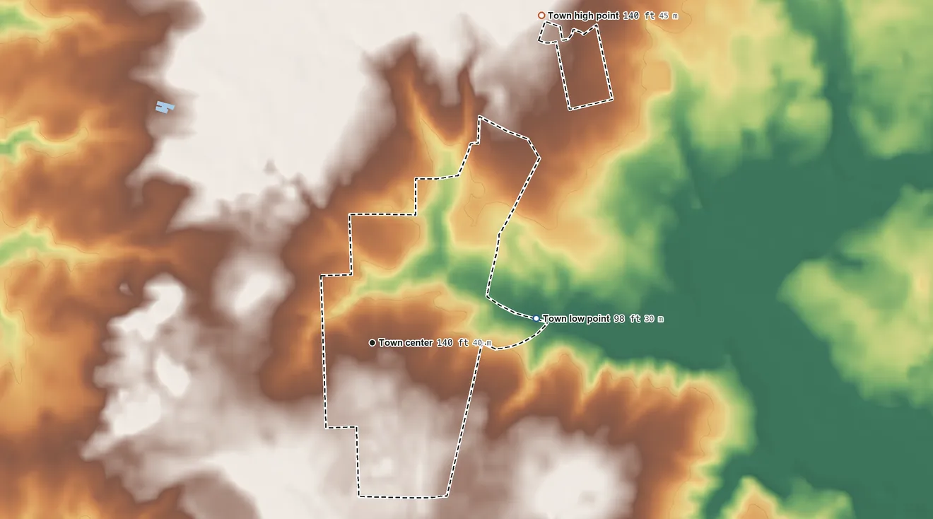 Topographic elevation map of Pink Hill, North Carolina, shaded from 98 ft on the east side to 140 ft on the northeast side