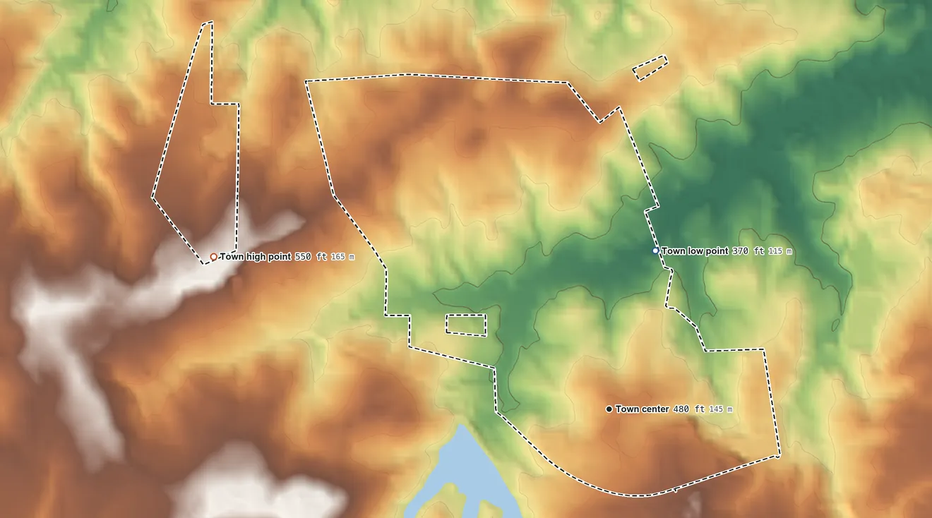 Topographic elevation map of Taylortown, North Carolina, shaded from 370 ft on the north side to 550 ft on the west side