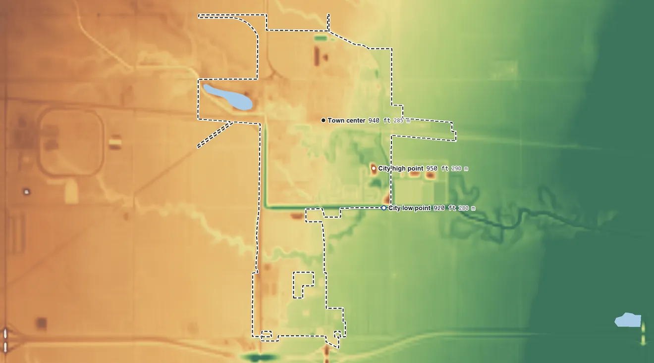 Topographic elevation map of Casselton, North Dakota, shaded from 920 ft on the southeast side to 950 ft on the southeast side