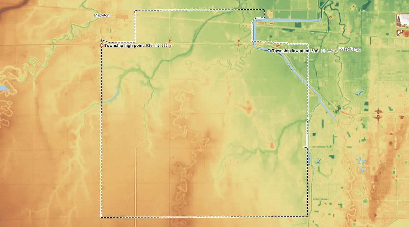 Topographic elevation map of Mapleton Township, North Dakota, shaded from 890 ft on the northeast side to 930 ft on the northwest side